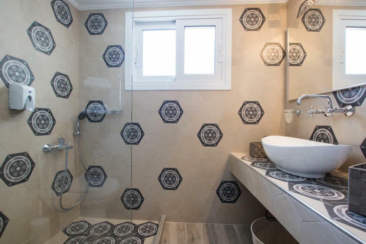 Optasia Apartment Karpathos Esterno foto
